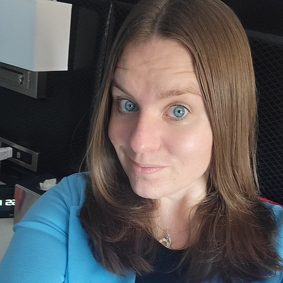 Meet your Posher, Regina - Picture 2 of 2